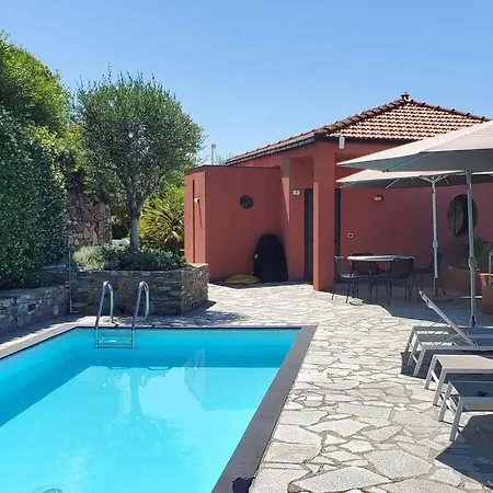 Feriehus Casa Rossa, Colle Lupi Dolcedo